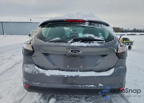 2014 Ford Focus Titanium from USA, damaged, VIN 1FADP3N22EL291234